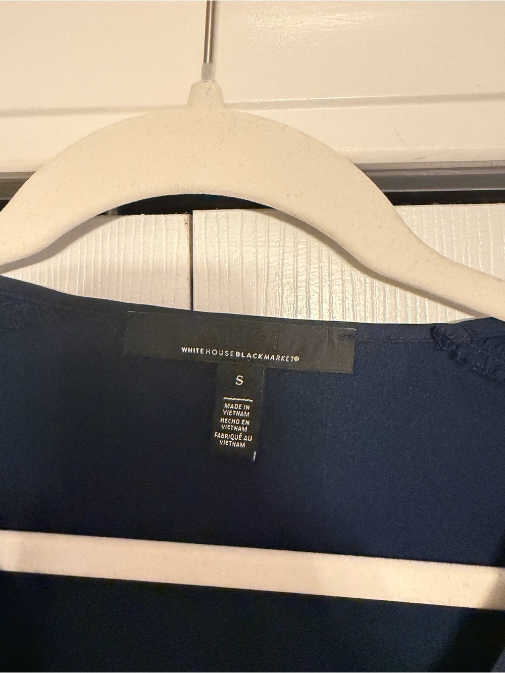 White House Black Market Navy V-Neck Flutter Sleeve Blouse - Picture 3 of 3